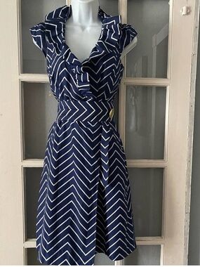 Elizabeth McKay navy and white Striped Wrap Dress. Silk and cotton size 0